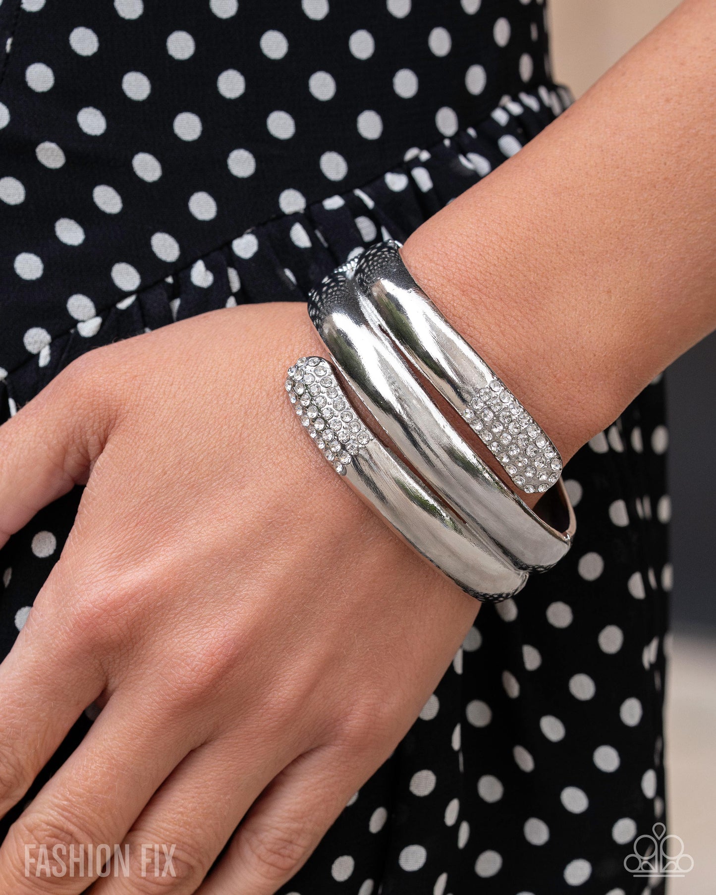 Fiercely 5th Avenue "Radiant Repetition - White" - Complete Trend Blend