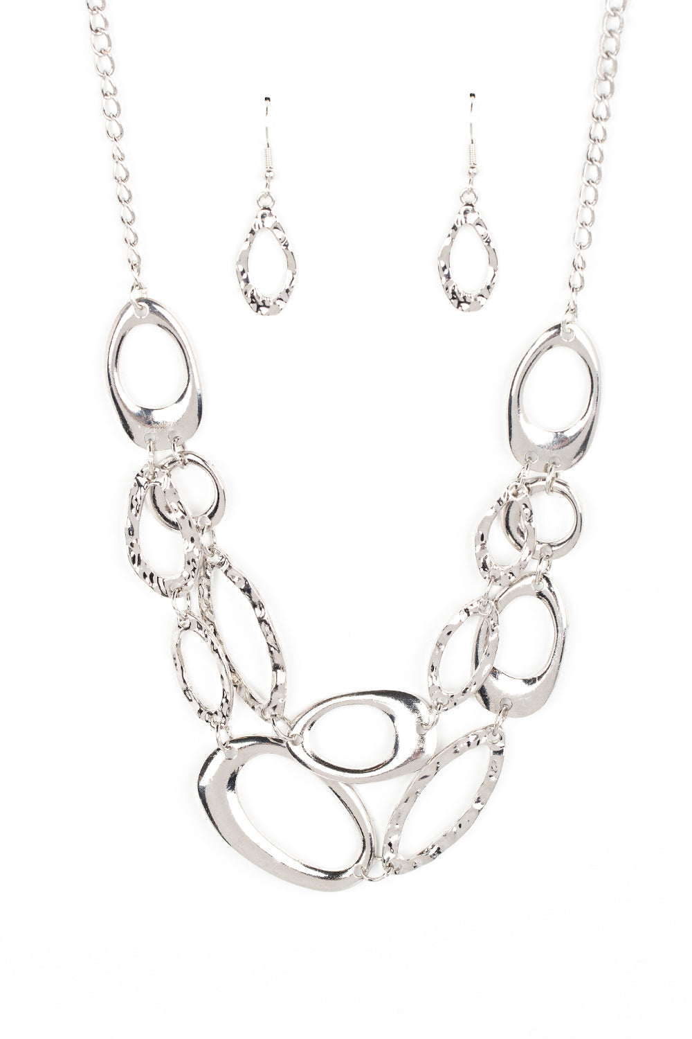 Game OVAL - Silver Necklace