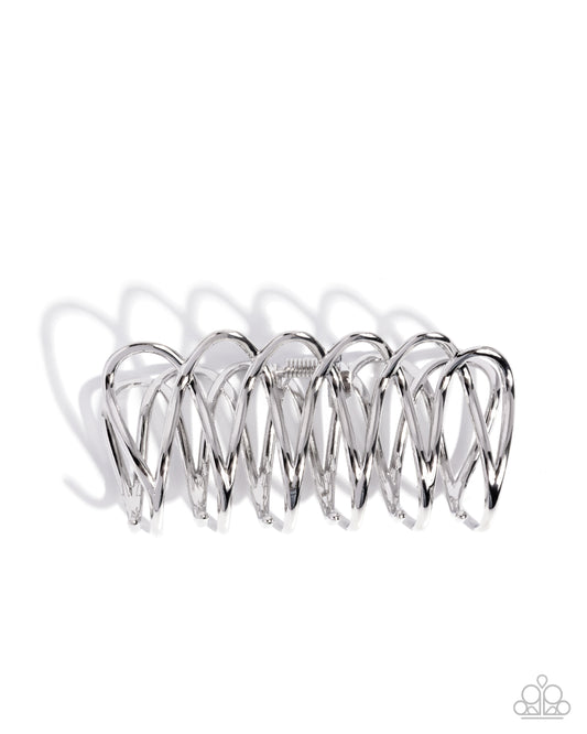 Scalloped Showstopper - Silver