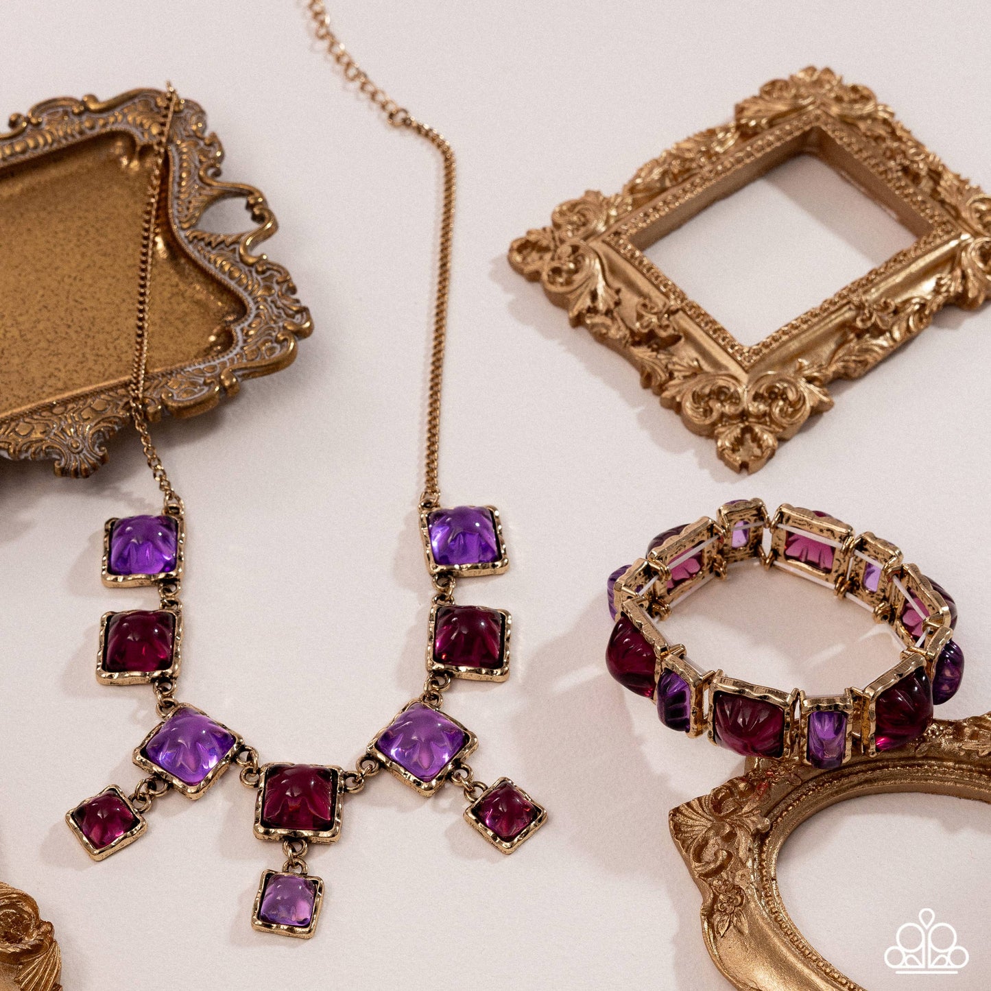 Vintage Boho & Radical Retro - Purple
