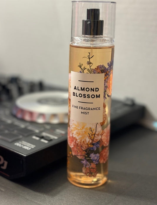 Bath and Body Works Almond Blossom Spray